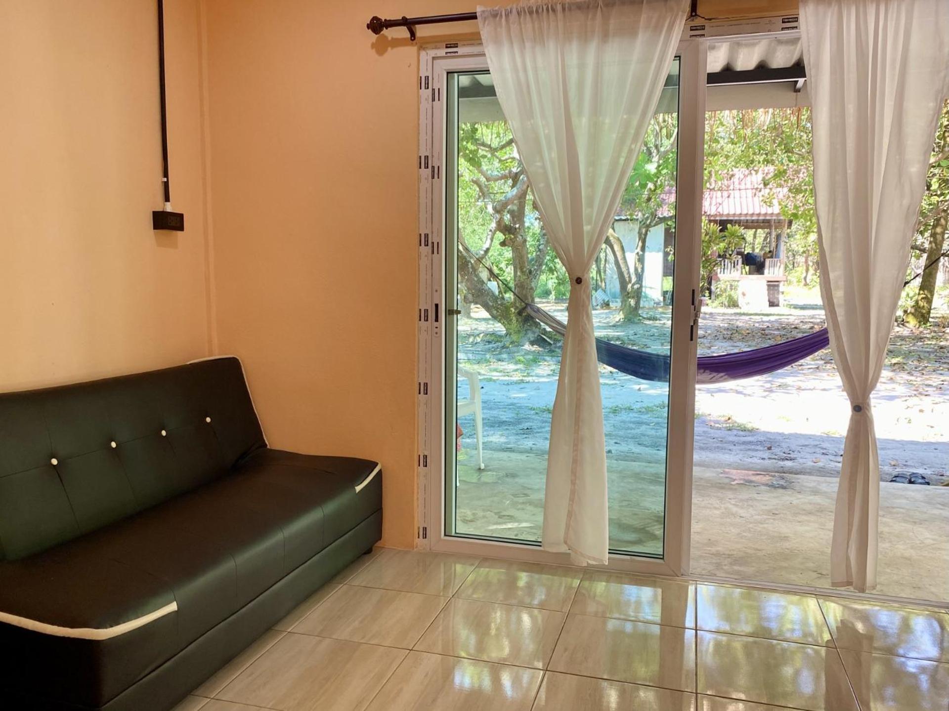 Lucky Resort Koh Phayam Exterior photo